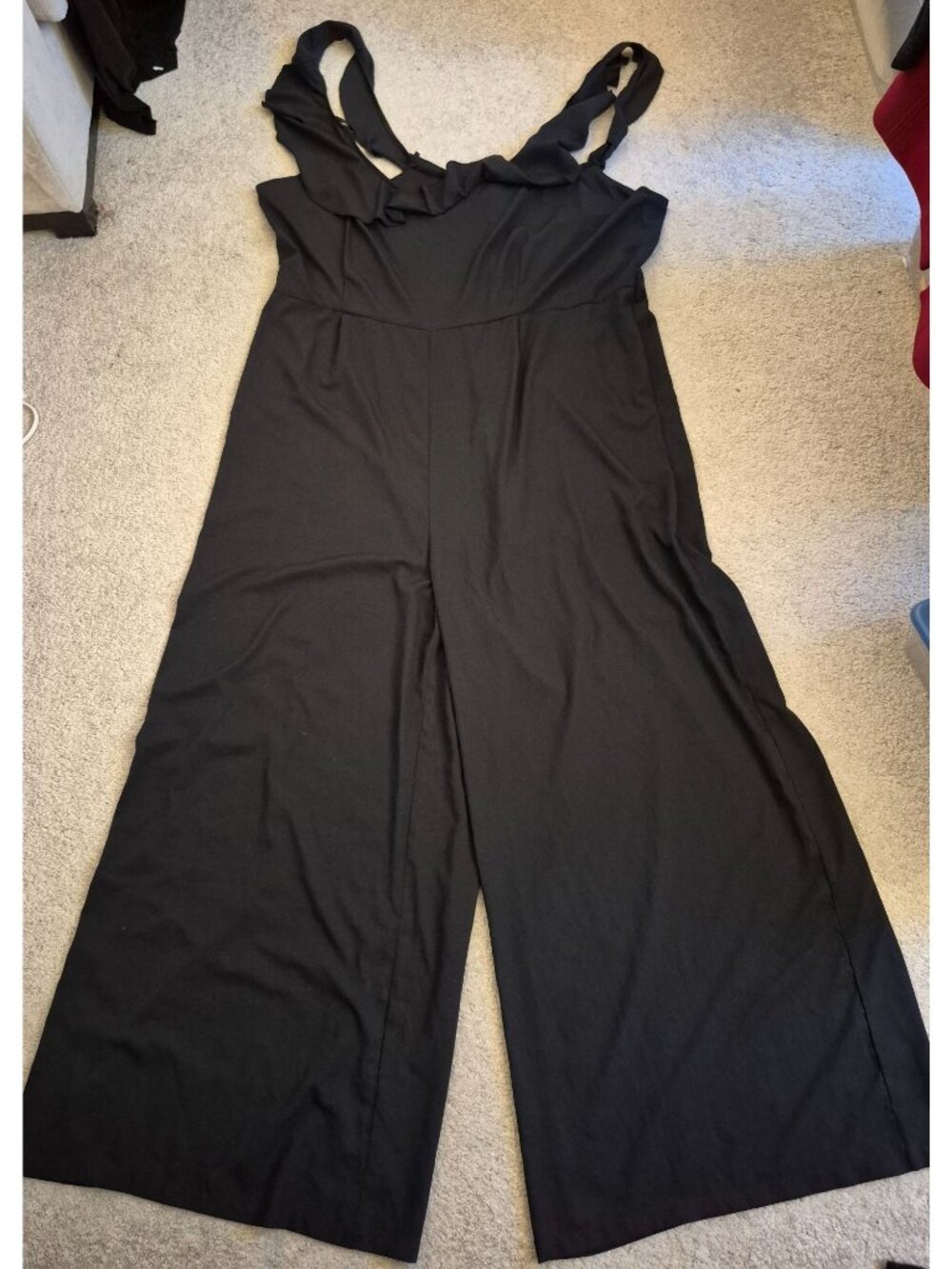 BooHoo Black Wide Leg Ruffle Strap Lightweight Jumpsuit Size 24 EUC